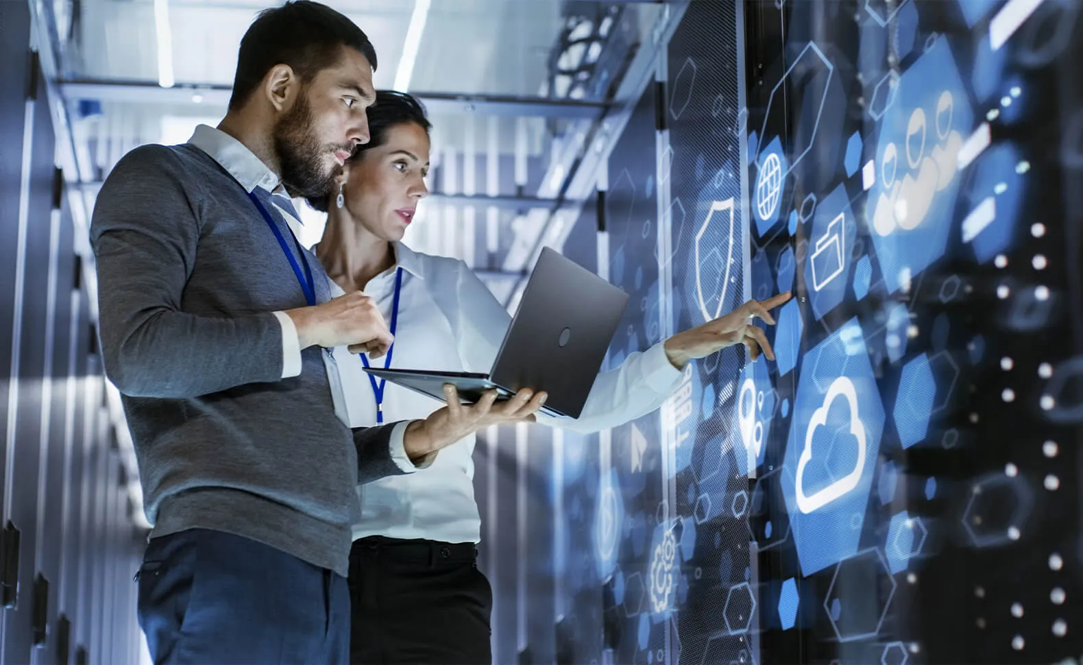 Traceable work in IT networks