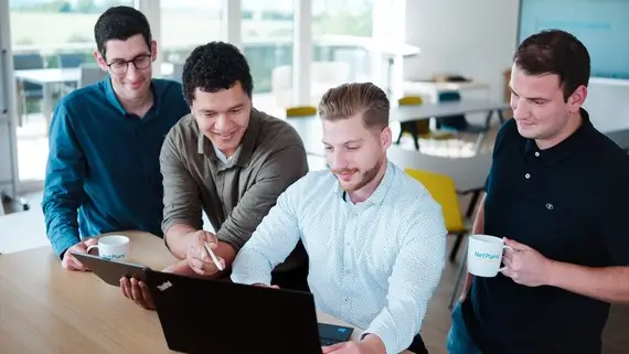 Das NetPlans Team – partnerschaftlich für IT-Erfolg im Einsatz.