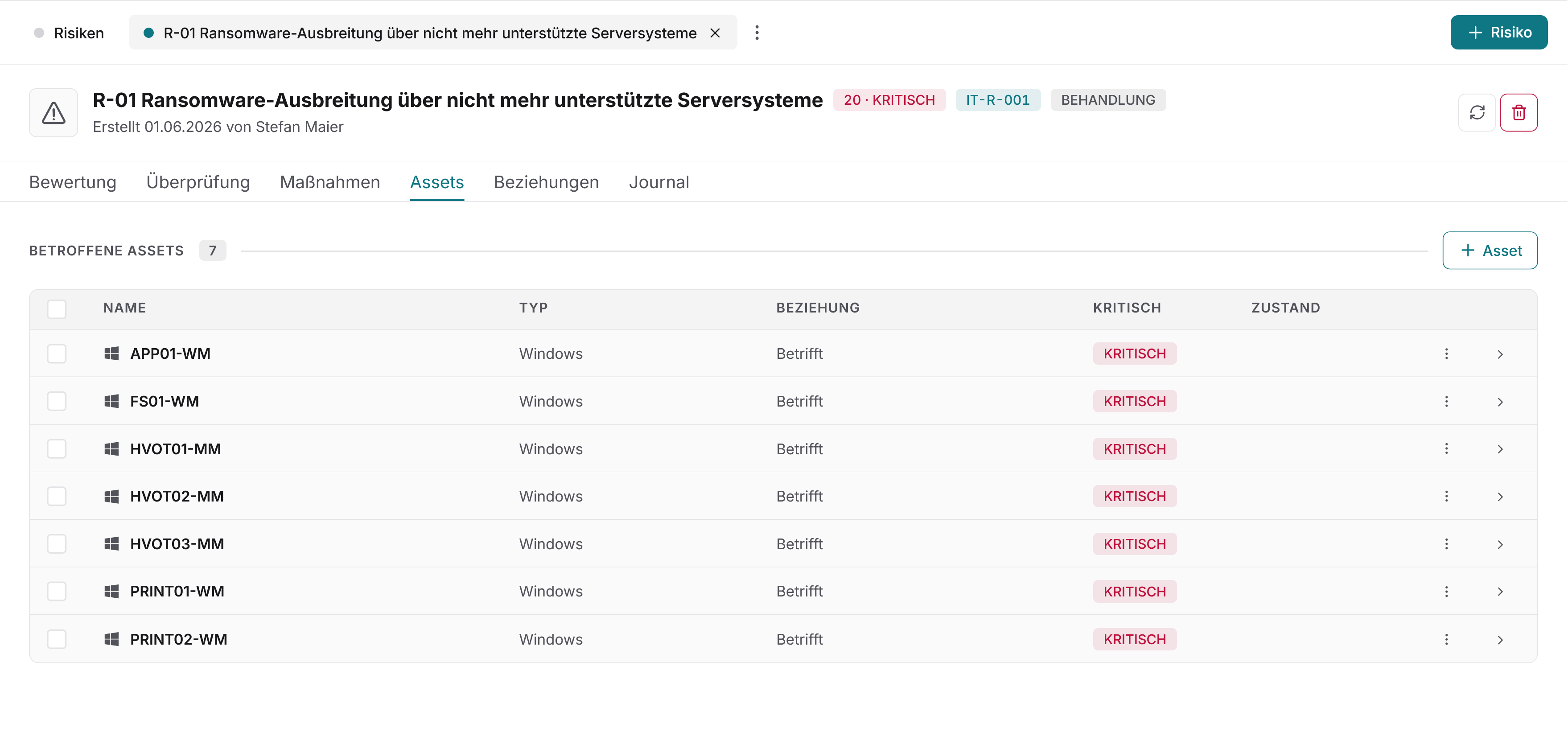 Docusnap365-ISMS mit der Detailansicht eines Risikos im Tab Assets: Tabelle der betroffenen Assets, hier mehrere Windows-Systeme, mit Spalten Name, Typ, Beziehung, Kritisch und Zustand